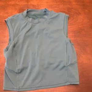 Lululemon crop top/ long line sports bra